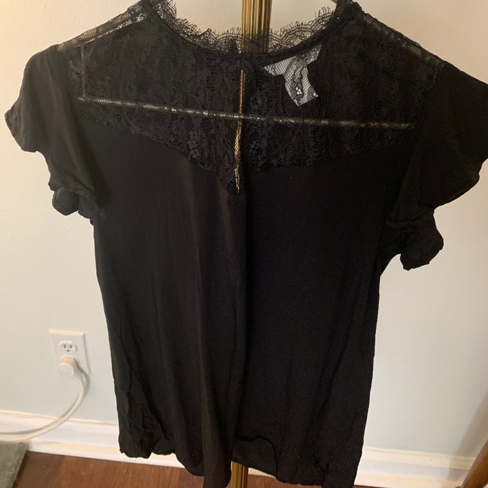 lace neck panel top